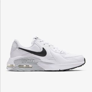 Nike Air Max Excee 8.5 US (Women’s)